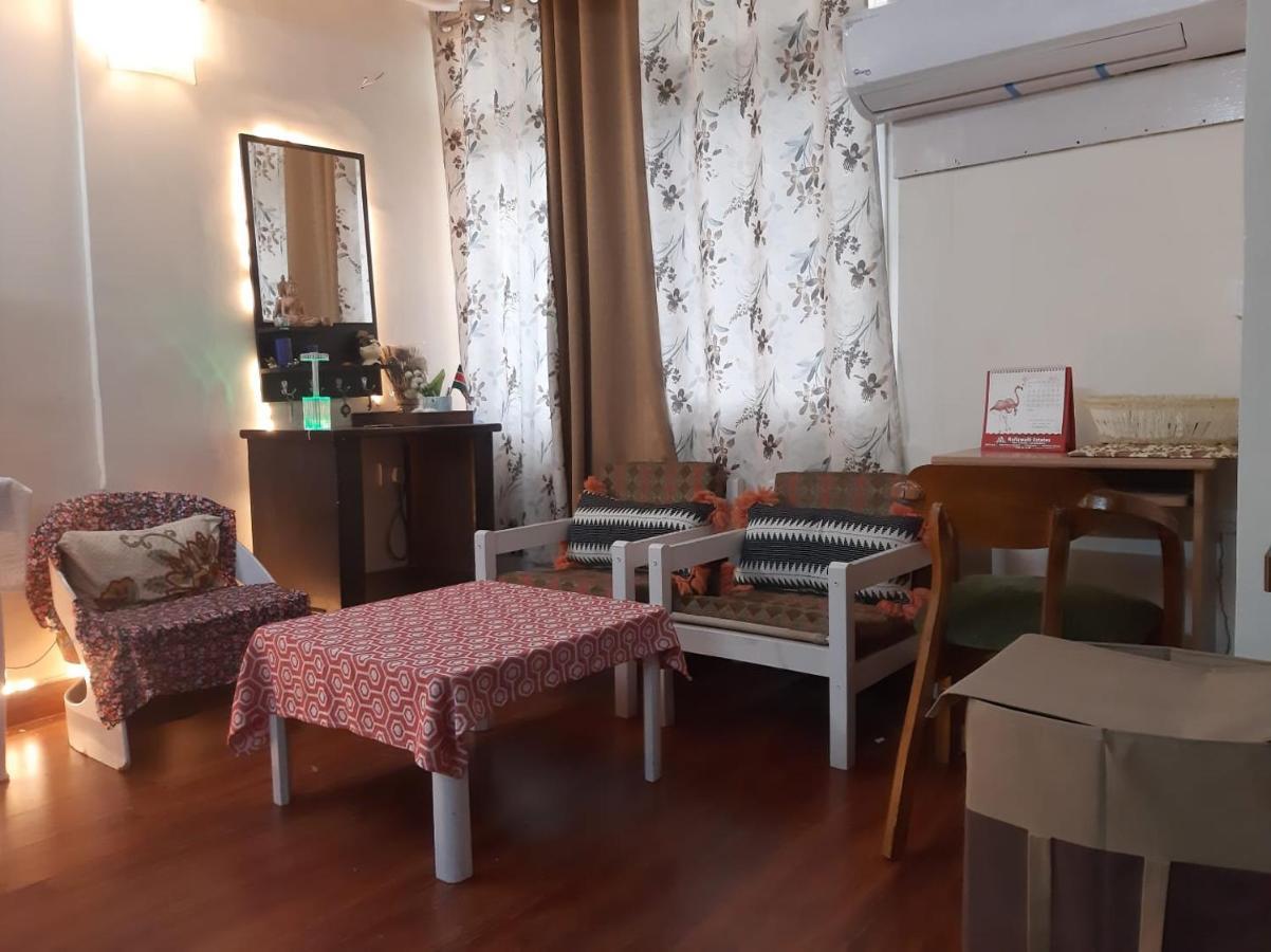 Awasthi Kozi Stays B&B - Closest To Vfs Yeni Delhi Dış mekan fotoğraf