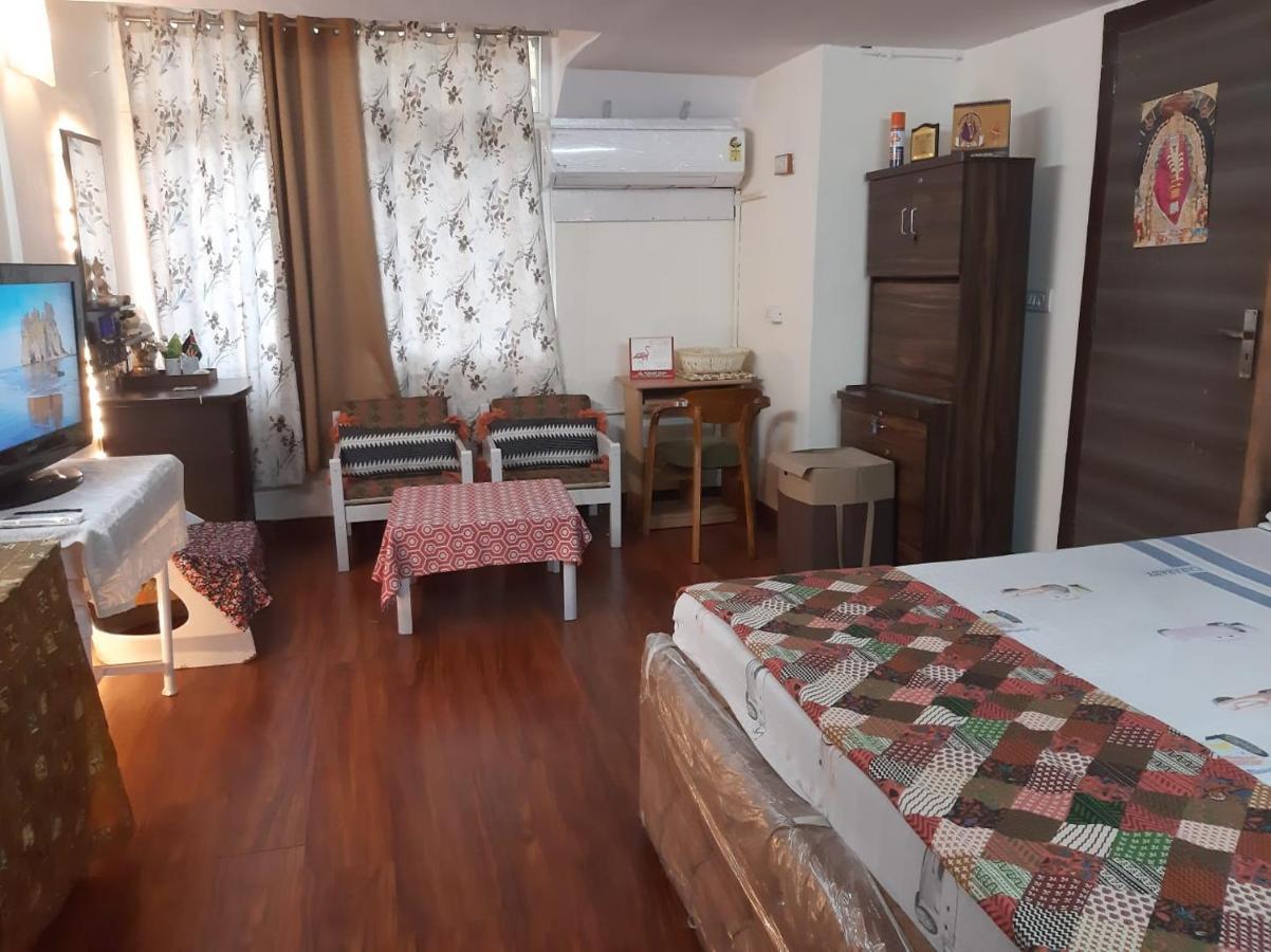 Awasthi Kozi Stays B&B - Closest To Vfs Yeni Delhi Dış mekan fotoğraf